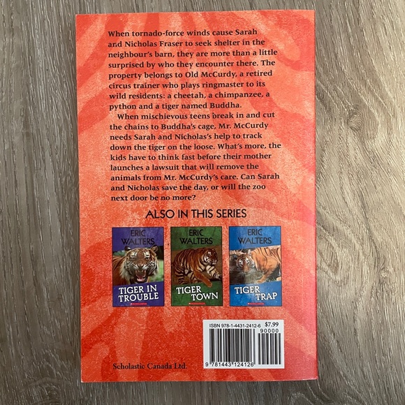 🌟BRAND NEW🌟 4 PACK Novels - Eric Walters Tiger Set - Picture 3 of 6